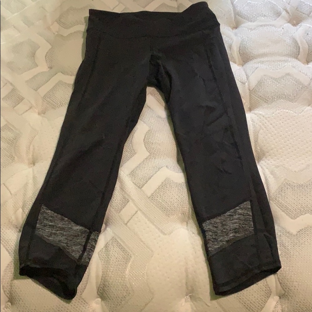 Lululemon crop leggings